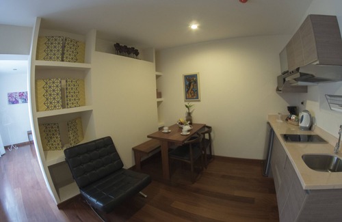 Miraflores Apartment | Atrium Miraflores