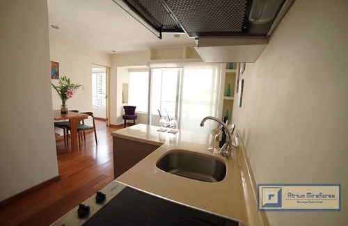 Miraflores Apartment | Atrium Miraflores