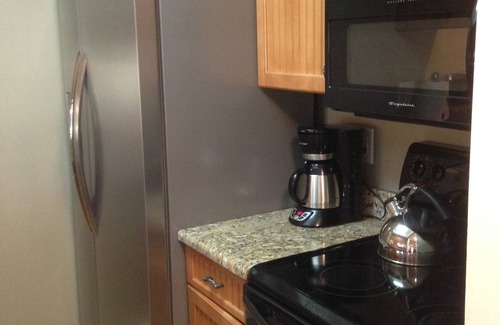 The Meadows Condo | Attention Snow Birds! First Floor Sarasota Condo in The Meadows