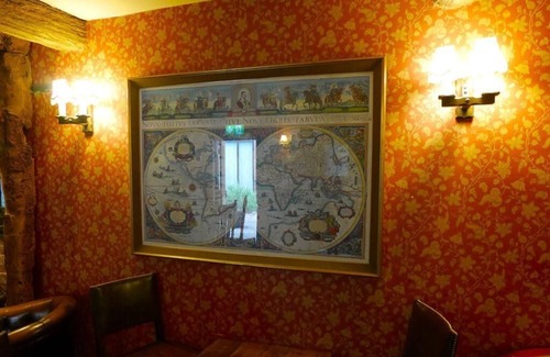 Hitchin Apartment | Attic Studio Apartment @Bella Vita Hotel, Hitchin