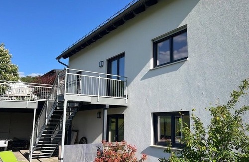 Altdorf bei Nuernberg Apartment | Attic suite with living room/bedroom