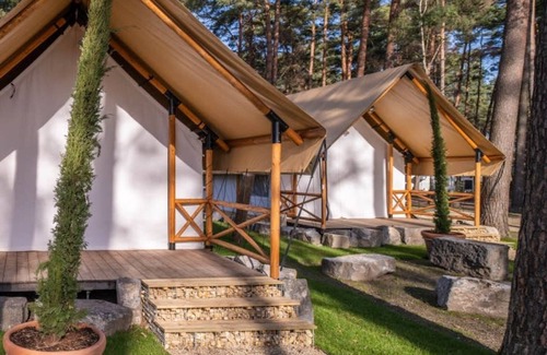 Zutendaal RV Rental | Attractive Tent Lodge Maastricht at 16 km