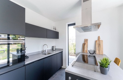 Zeewolde Villa | Attractive villa in Zeewolde with garden