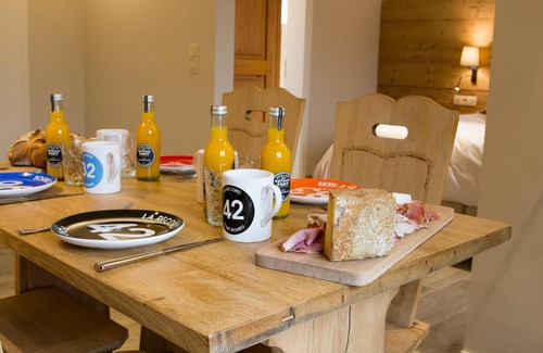 Walk Apartment | Au Cheval Blanc - Chalet de Montagne - 20 personnes