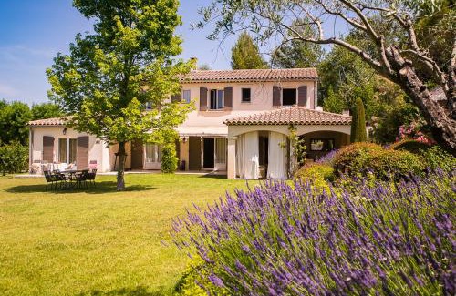 St.-Remy-de-Provence Hotel | Auberge De Saint-Rémy - Hôtel & Villa - Restaurant Gastronomique 2 Étoiles