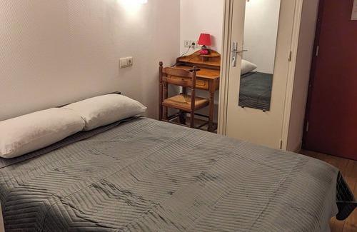 Aubenas Hotel | AUBERGE DES PINS