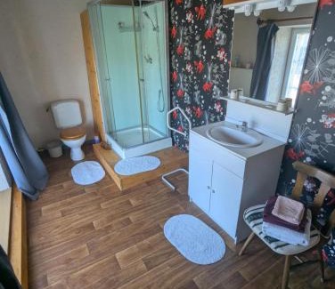 Vresse-sur-Semois Bed & Breakfast | Auberge Hôtel chambre Tout Confort B-B et Restaurant Les Colombes