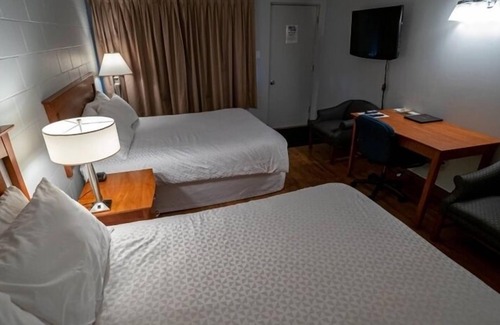 Lac-Etchemin Hotel | Auberge Happy Logis