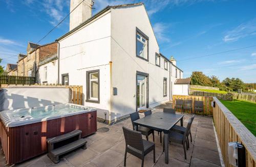 Castle Douglas House | Auchenlarie Farmhouse