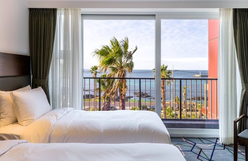 Hallim Hotel | Augila Hotel Jeju Oceano Suites