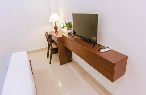 Ngo Quyen Hotel | AUI Nguyen Trai