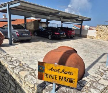 Pano Lefkara Apartment | Aunt Maria's