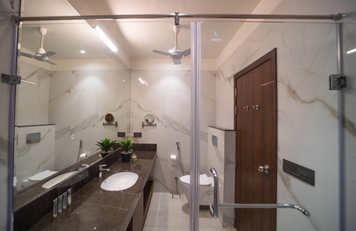 Mali Colony Hotel | Aura Boutique Hotel