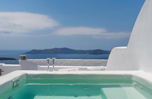 Fira House | Aura Suites