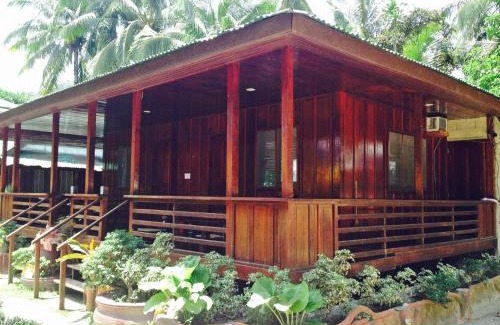 Port Barton Resort | Ausan Beach Front Cottages