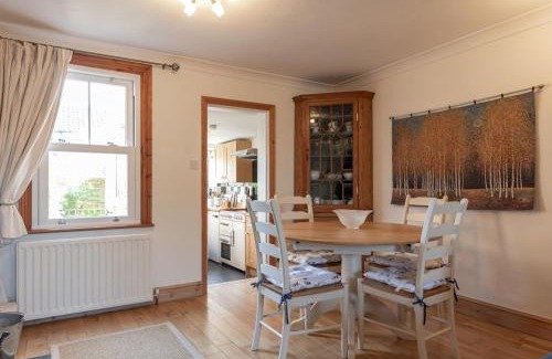 Reydon House | Australis, a charming and cosy cottage in Southwold
