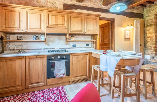 Camerino House | Authentic residence in the middle of nature with pool.