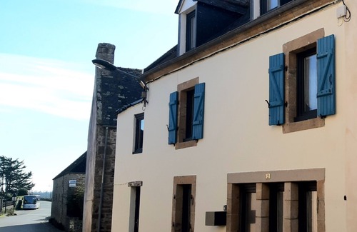 Poullan-sur-Mer House | Aux Portes de la Pointe du Raz