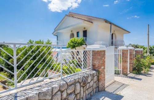 Municipality of Omisalj Apartment | Ava Apartments