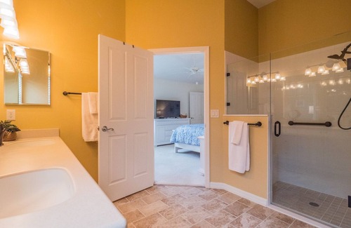 Virginia Trace House | Available 2024! Only 1 mile to Lake Sumter!