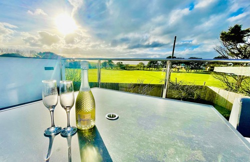 St. Newlyn East House | Avalennek