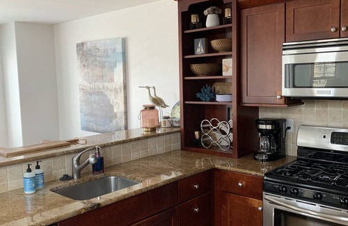 Avalon House | Avalon 5 Bedroom/4 Bath Townhouse - Bay Views - sleeps 14