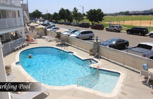 Avalon Condo | Avalon Beach Block Condo