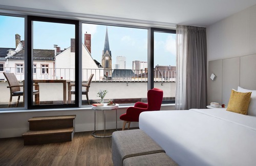 Innenstadt Hotel | Avani Frankfurt City Hotel