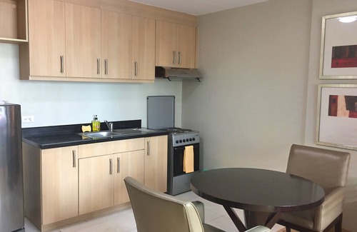 Bonifacio Global City Apartment | Avant Apartments At The Fort