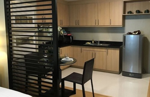 Bonifacio Global City Apartment | Avant Serviced Suites