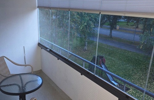 Heinola Apartment | Avara ja moderni huoneisto Heinolassa, jossa on parveke