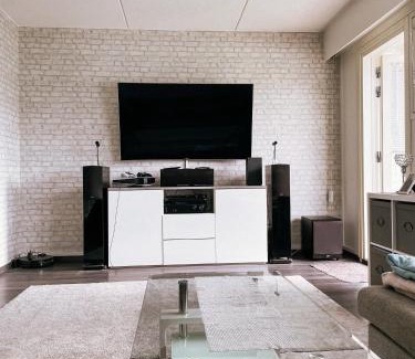 Jyvaskyla Apartment | Avara, ylellinen kaksikerroksinen huoneisto.