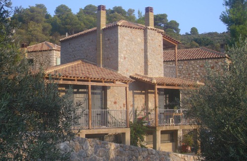 Katakali Villa | Avelux Villas - Villa Happiness