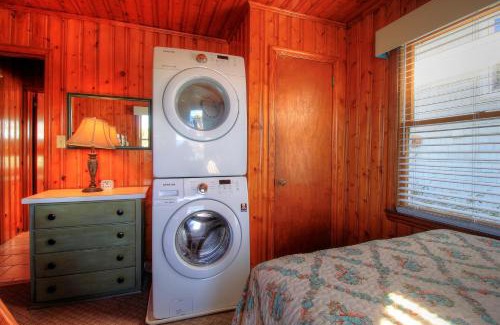 Carolina Beach House | Averette Cottage by Carolina Beach Realty
