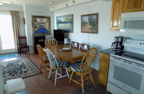 Broad Channel House | Away From it All