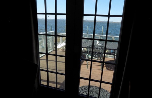 Broad Channel House | Away From it All