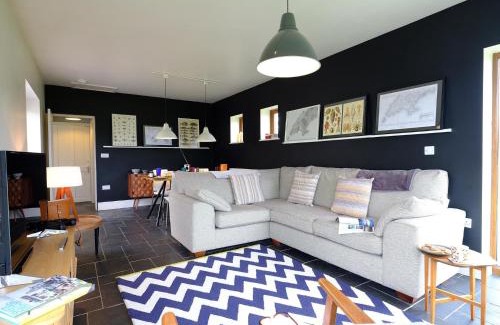 Mynytho House | Awelon