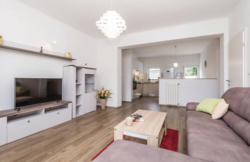 Jusici Apartment | Awesome apartment in Jurdani with WiFi