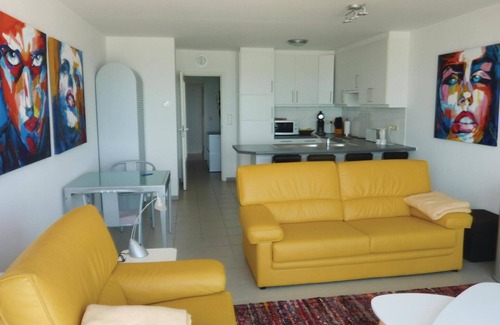 Mariakerke Apartment | Awesome apartment in Oostende with WiFi