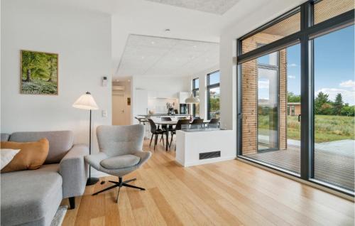 Sandvig House | Awesome Home In Allinge, Dk, With 4 Bedrooms And Wifi