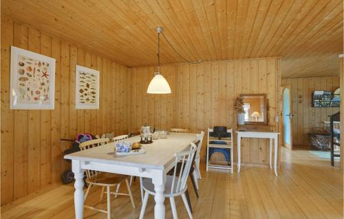 Maribo House | Awesome Home In Askø With Wifi