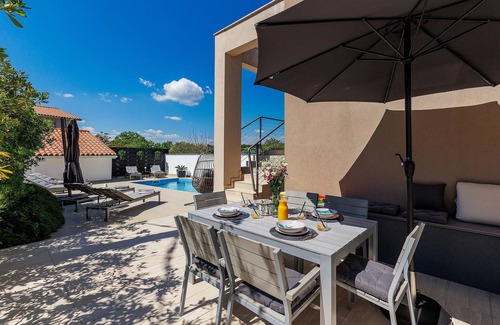 Salakovci House | Awesome home in Labin