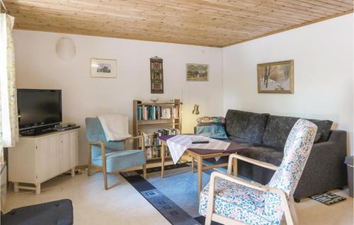 Nybrostrand House | Awesome Home In Nybrostrand With Wifi