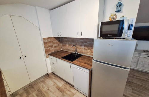 Risika House | Awesome home in Risika with kitchen