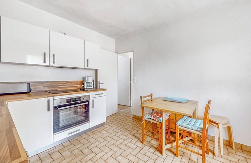 Saint-Ideuc House | Awesome home in Saint-Malo with WiFi