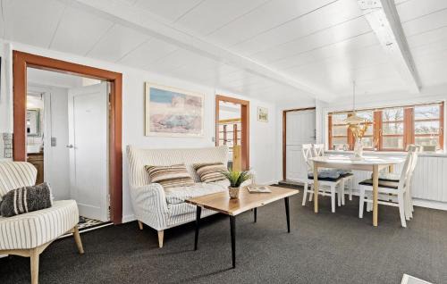Tim House | Awesome Home In Tim With Wifi