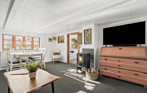 Tim House | Awesome Home In Tim With Wifi