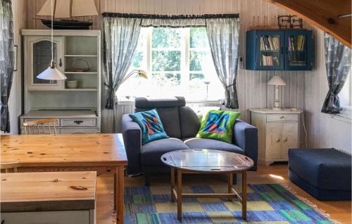Mariestad Municipality House | Awesome Home In Torsö With Kitchen