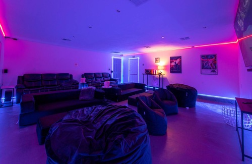 West Hills House | Awesome House w/Heated Pool, Theater & Game Room!