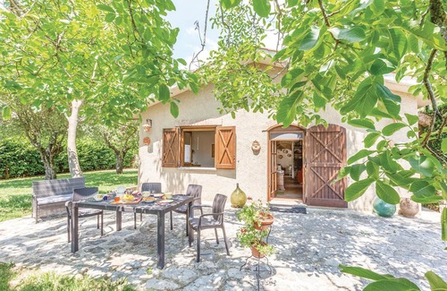 San Giovanni a Piro House | Awesome home in San Giovanni a Piro SA